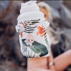 ISO hydrojug sleeves